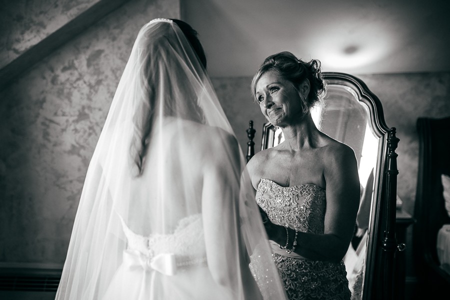 Daniel Webster inn Cape Cod wedding party.